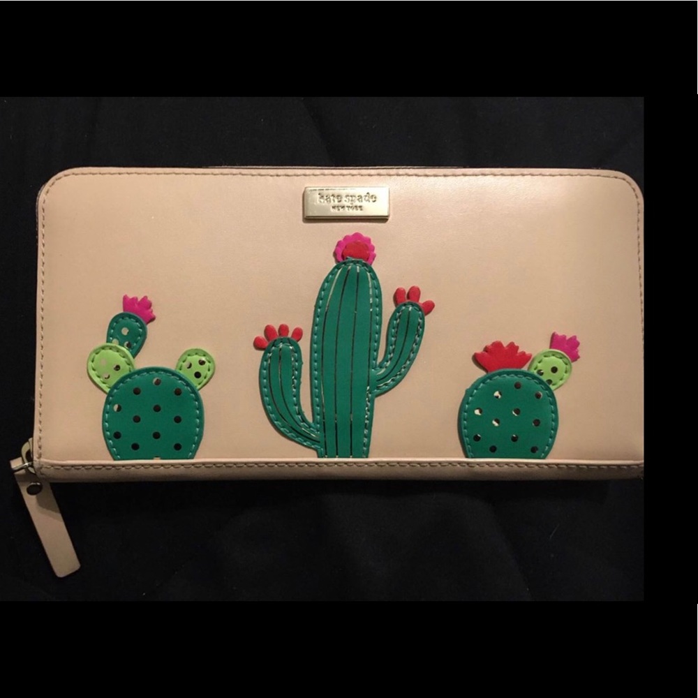 Kate Spade cactus wallet